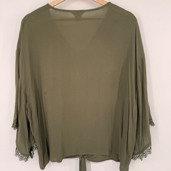 Ariat Olive Green V-Neck Blouse Lace Detail & Tie Front womens size Large - Picture 10 of 12